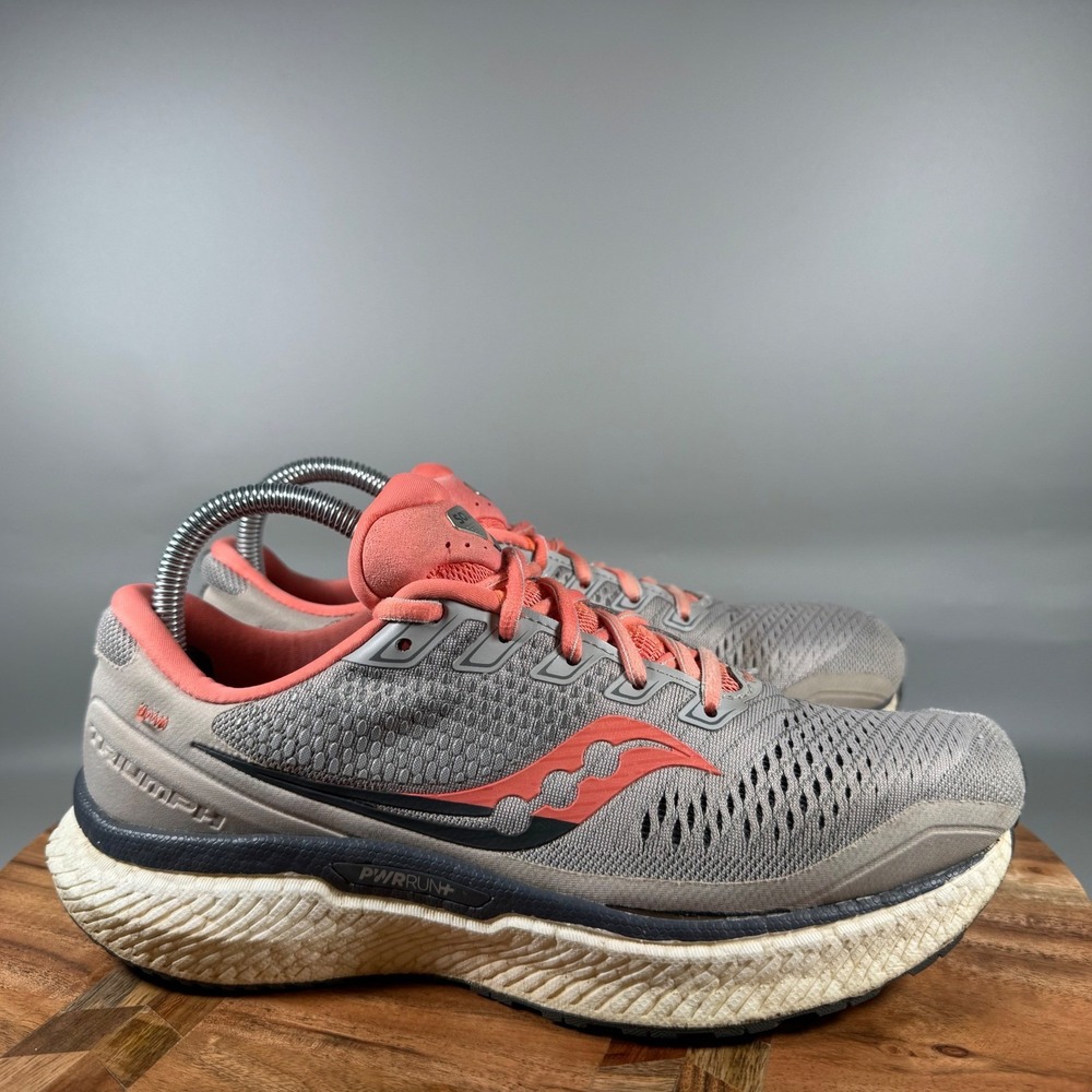 Saucony Triumph 18‎ Womens Running Shoes Beige Coral Sz 8.5